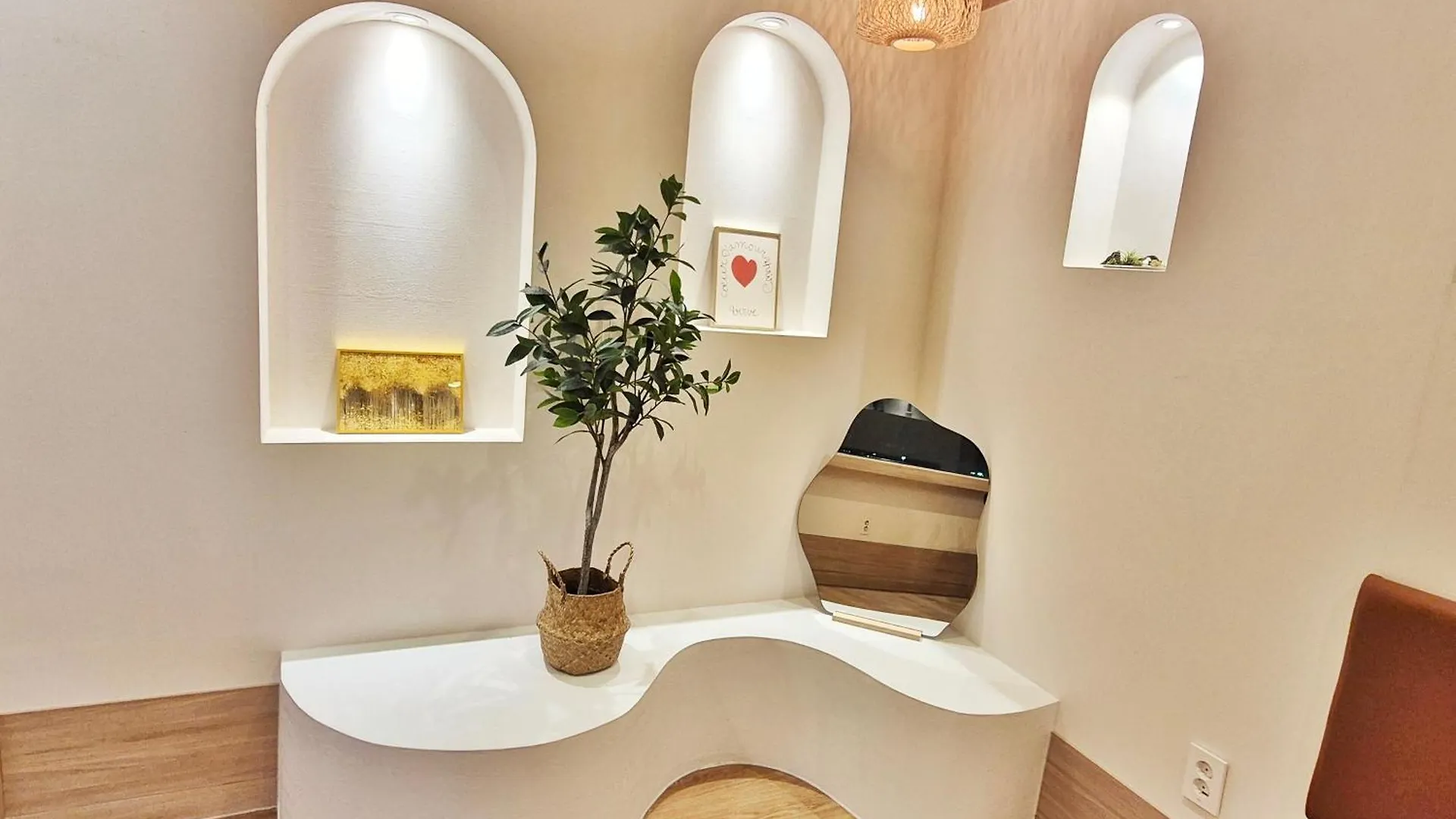بيت شباب Onjeong Stay بوسان