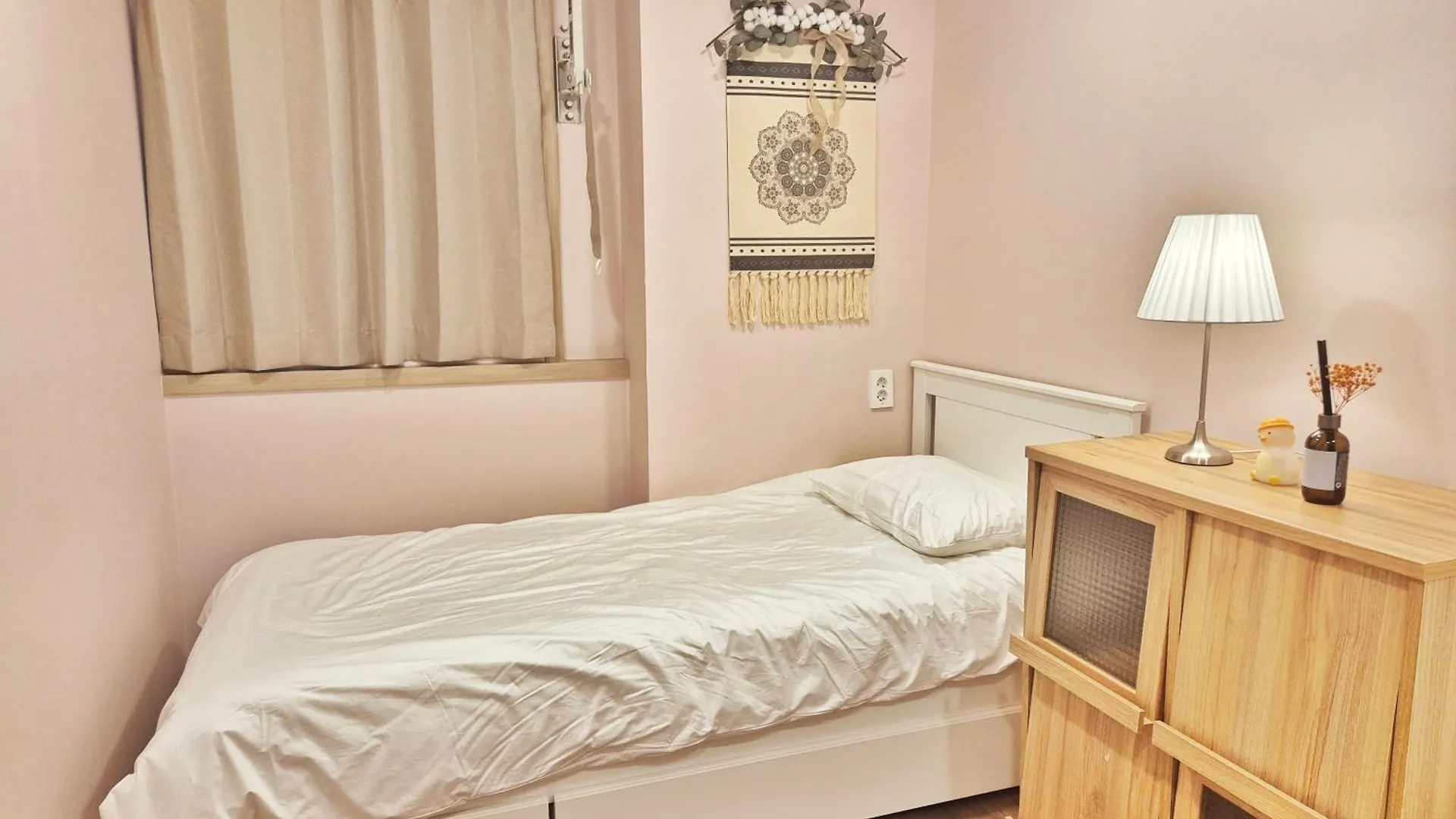 بيت شباب Onjeong Stay بوسان